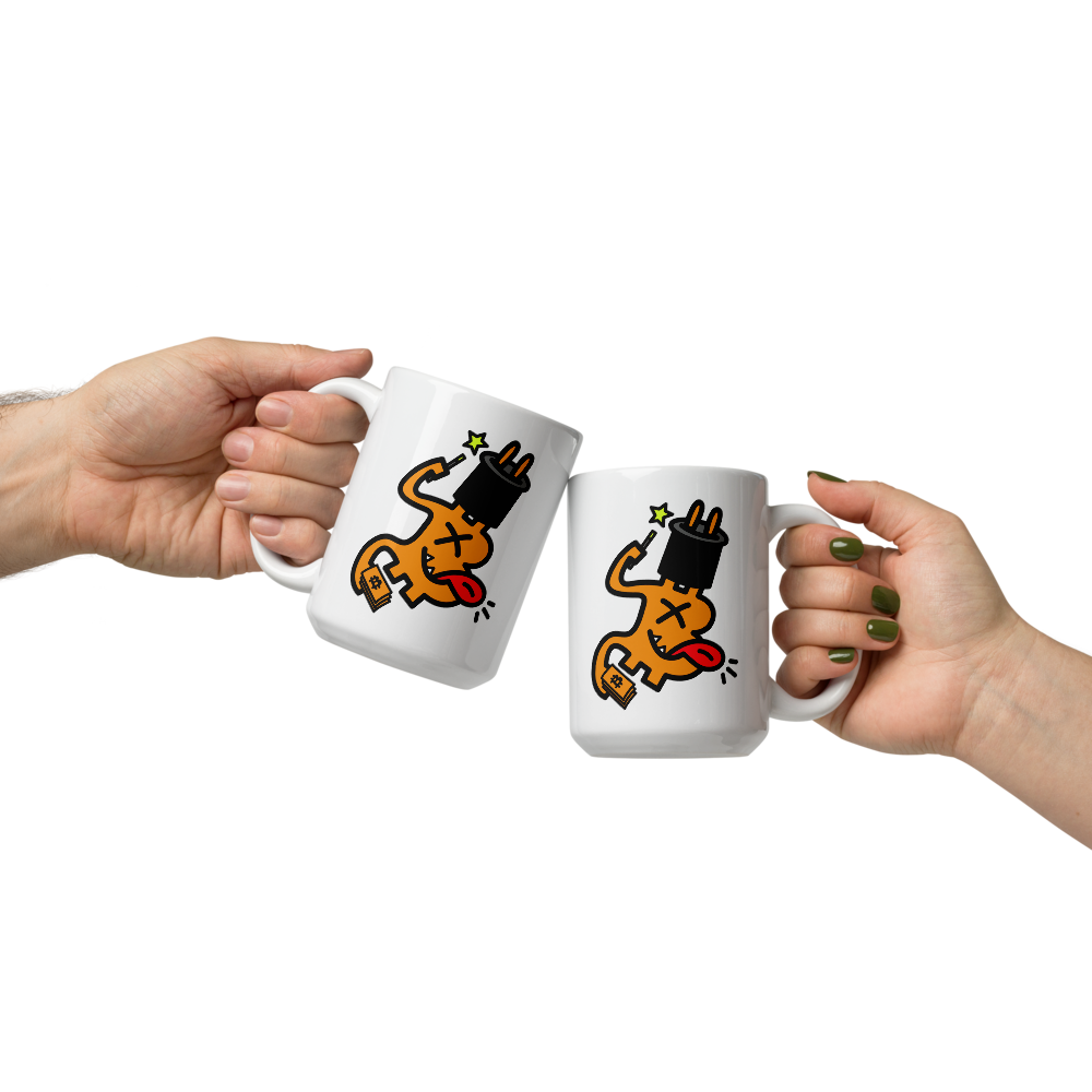 bitcoin mug - be magic design - hold by 2 hands