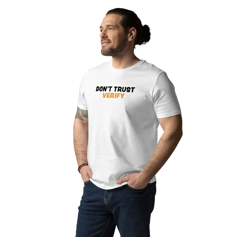 Bitcoin T-Shirt – Don’t Trust, Verify -worn on male model