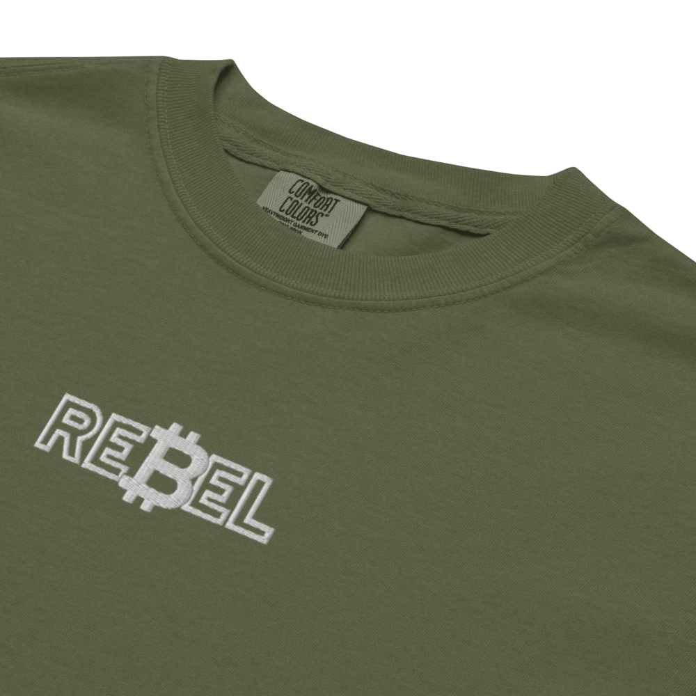 bitcoin t-shirt - rebel - embroidery close-up - emp green
