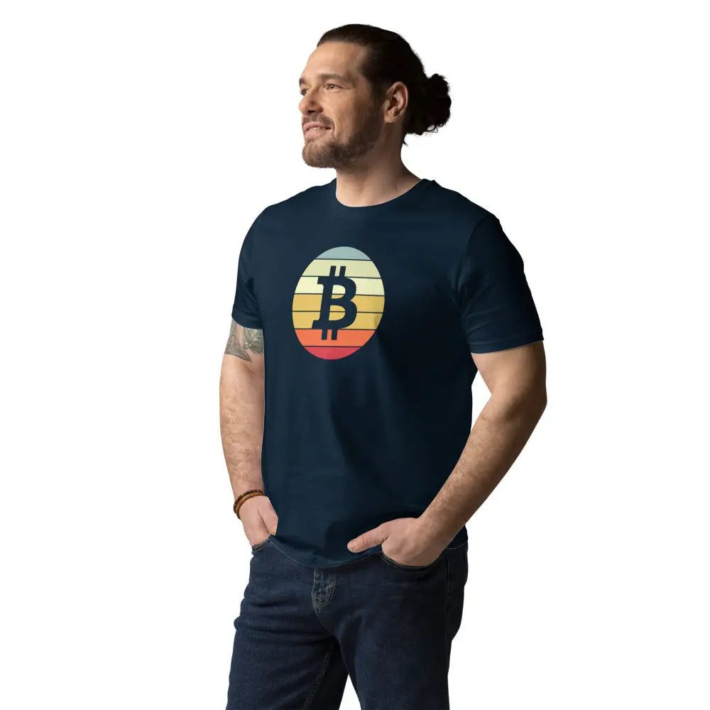 Bitcoin T-Shirt – Vintage Bitcoin Sunset - worn on male model — navy blue